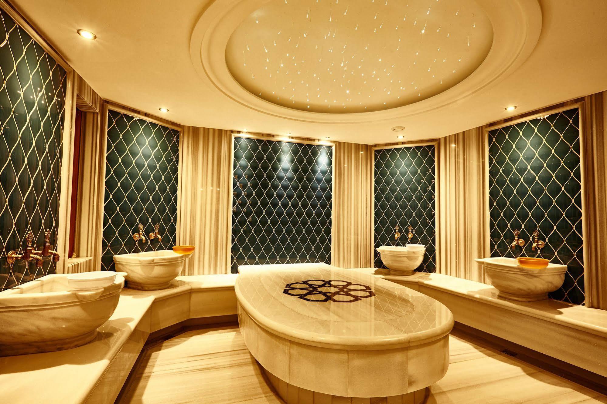 Beethoven Hotel - Special Category Istanbul Bagian luar foto